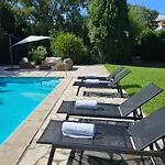 Mas De Charme Avec Piscine 别墅 *