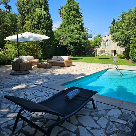 Mas De Charme Avec Piscine Antibes