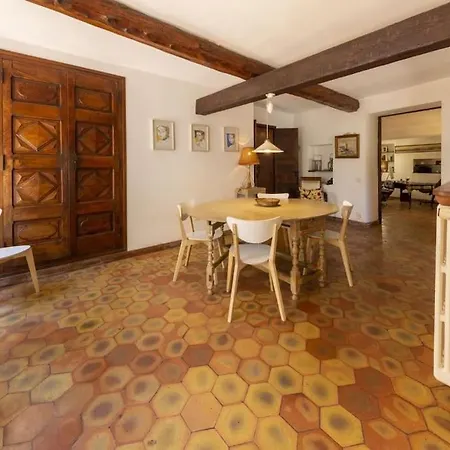 Mas De Charme Avec Piscine Villa