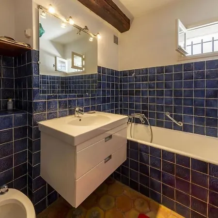 Villa Mas De Charme Avec Piscine Antibes