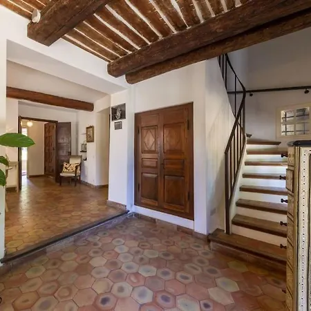 Mas De Charme Avec Piscine Villa *