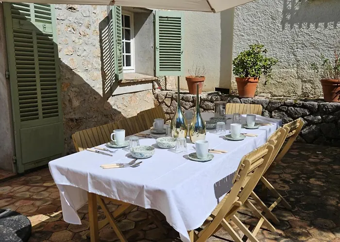 Mas De Charme Avec Piscine Villa