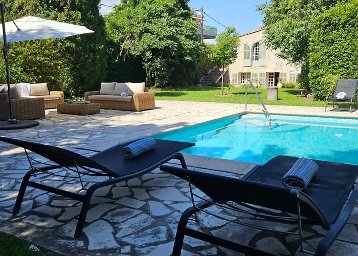 Mas De Charme Avec Piscine *