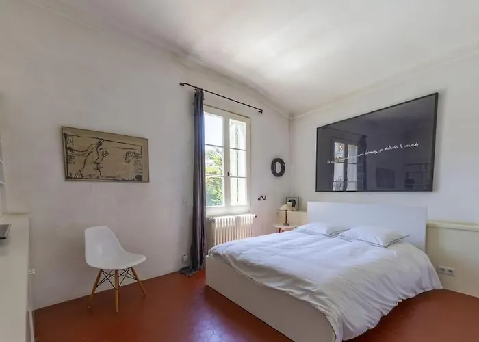 Mas De Charme Avec Piscine Villa